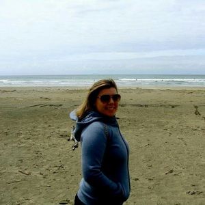 Meet your Posher, Hayley